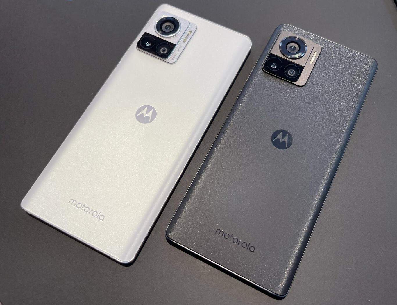 Los Motorola Edge 30 Ultra, Fusion y Neo se dejan ver al completo